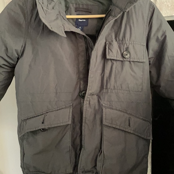 Gap kids size 6/7 down jacket - Picture 4 of 6